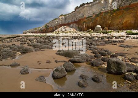 Hunstanton Cliffs à marée basse à l'ouest en hiver Norfolk Banque D'Images