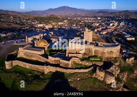 La Géorgie, Caucase, Samtskhé-Djavakhétie, Akhaltsikhe, Rabati château à partir de 9e siècle, vue aérienne Banque D'Images