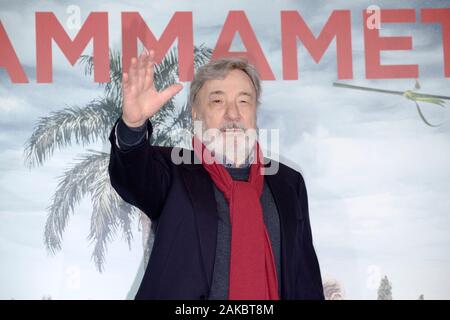 Le Directeur Gianni Amelio participant à la photocall de Hammamet à Rome Banque D'Images