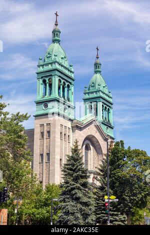 Canada, Province de Québec, Montréal, Villeray-Saint-de-Bourg, quartier Villeray, rue Jarry, église Saint-Vincent-Ferrier Banque D'Images