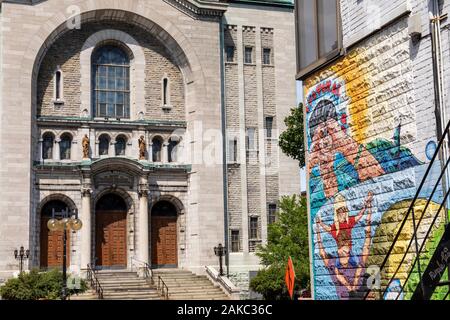 Canada, Province de Québec, Montréal, Villeray-Saint-de-bourg, quartier Villeray, rue Jarry, église Saint-Vincent-Ferrier, fresque dans une ruelle Banque D'Images