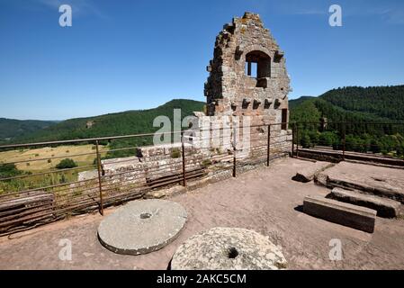 La France, Bas Rhin, Lembach, ruines du château de Fleckenstein, datée du 12ème siècle, la maison du Seigneur Banque D'Images