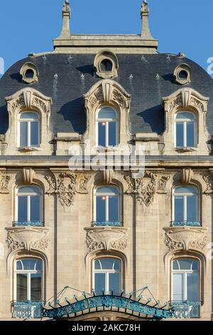 France, Meurthe et Moselle, Nancy, façade de la Chambre de Commerce et d'Industrie de Meurthe et Moselle (Chambre de Commerce et d'Industrie de Meurthe et Moselle) construit en 1909 par les architectes Louis Marcal et Emile Toussaint dans un style Art Nouveau Banque D'Images