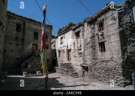 Kagbeni village, un pont entre Mustang inférieur et supérieur dans la vallée de Kali Gandaki river. Le Népal. Banque D'Images