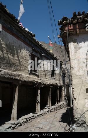 Kagbeni village, un pont entre Mustang inférieur et supérieur dans la vallée de Kali Gandaki river. Le Népal. Banque D'Images