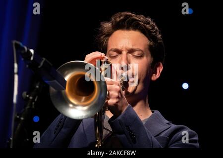 Freddie Gavita joue bugle avec Freddie Gavita Quartet Jazz Festival 2019, Scarborough Banque D'Images