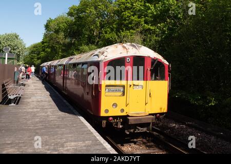 Vieux train de Londres sur l'île de Wight Banque D'Images