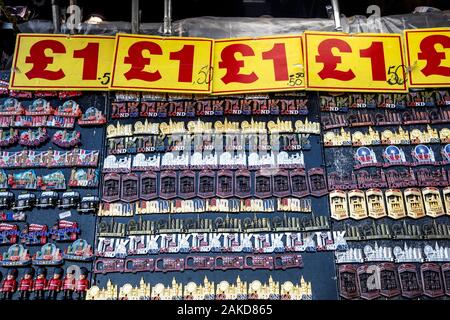 Boutique de souvenirs, le tout pour un livre britannique, Londres, Royaume-Uni, Banque D'Images