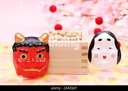 Setsubun traditionnelle japonaise, l'événement de masques démon et okame sont utilisés sur un événement annuel Banque D'Images