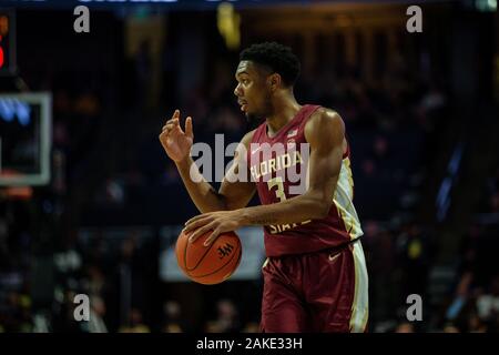 Winston-Salem, NC, USA. 8 janvier, 2020. Florida State Seminoles Trent garde Forrest (3) avec la balle dans la CAC se rencontreront à LJVM Coliseum de Winston-Salem, NC. (Scott Kinser/Cal Sport Media). Credit : csm/Alamy Live News Banque D'Images