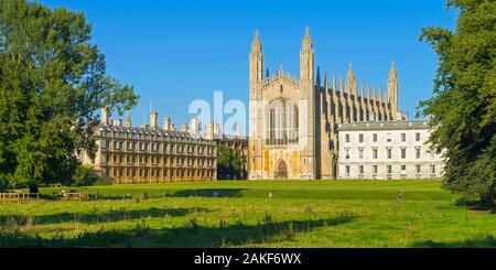 Royaume-uni, Angleterre, Cambridge, Cambridgeshire, King's College vu du dos Banque D'Images