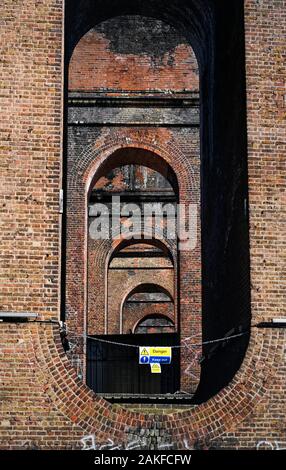 Londres Road train viaduc arches à Brighton Royaume-Uni Banque D'Images