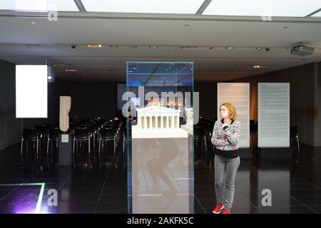 Athènes, Grèce - Décembre 22, 2019 : Exposition dans le Musée de l'Acropole à Athènes, Grèce, Europe Banque D'Images