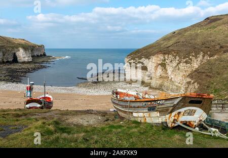 La pêche à Cobles Flamborough North Landing Banque D'Images