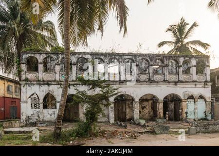 Côte d'Ivoire, Grand Bassam, ancienne maison coloniale Banque D'Images