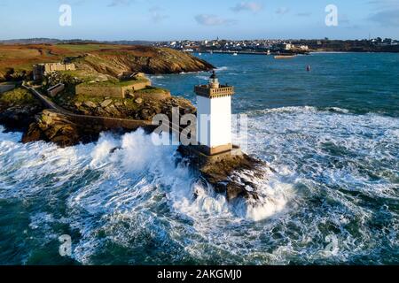 France, Manche, mer d'Iroise, Parc Naturel Régional d'Armorique (Parc naturel régional d'Armorique), le conquet, Pointe de Kermorvan, phare de Kermorvan (vue aérienne) Banque D'Images