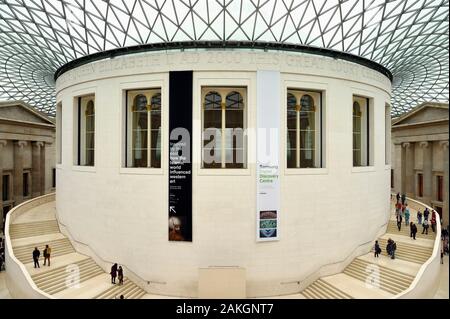 Royaume-uni, Londres, Bloomsbury, le British Museum, Queen Elizabeth II Great Court conçu par cabinet d'architecture Foster and Partners Banque D'Images