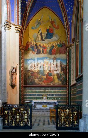 La France, l'Oise, Beauvais, Saint-Pierre de Beauvais cathédrale construite entre le 13ème et 16ème siècle a le plus grand chœur dans le monde (48,5 m), Sainte-Angadreme chapelle, un dix-neuvième siècle peinture murale représentant Jeanne Hachette et la résistance contre Beauvais Charles le Temeraire en 1472 Banque D'Images