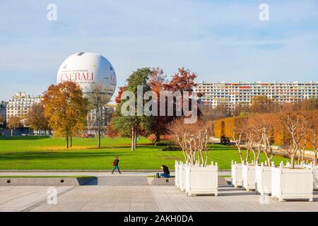 France, Paris, André Citroën le parc en automne Banque D'Images