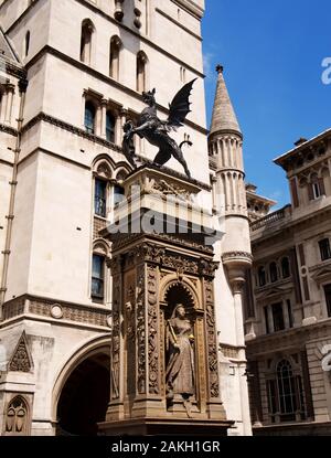 Dragon sur le Memorial Temple Bar, Fleet Street, Londres Banque D'Images