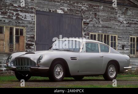 Aston Martin DB6 Vantage Coupé 1968 Banque D'Images