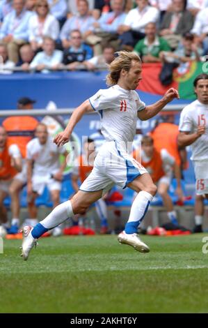 Hambourg Allemagne, 22 mai 2006 Coupe du Monde de la FIFA, Allemagne 2006, RÉPUBLIQUE TCHÈQUE - ITALIE , match au Volksparkstadion : Pavel Nedved en action pendant le match Banque D'Images