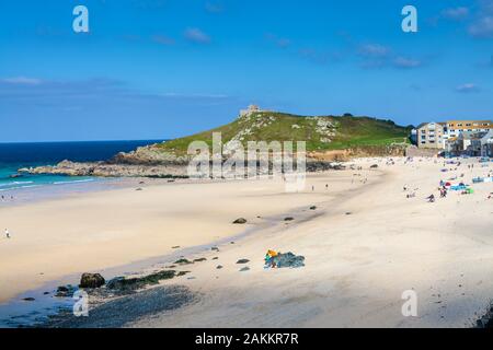 Magnifique plage de sable fin à la plage de Porthmeor St Ives Cornwall England UK Europe Banque D'Images