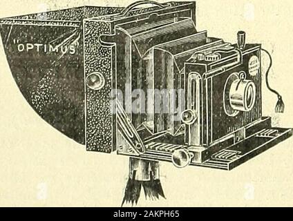 La science-gossip . ive livres vers le haut selon l'andsize la lentille. L'iiame de cette caméra est le défi -•.Il est fait en quart de plaque, par cinq, quatre et demi-plate ; aussi en taille stéréoscopique. Les détails suivants du modèle C sont applic-capable de tous les modèles de caméras difierent s•par cette firme. L'appareil photo est faite dans finestSpanish jjolished ou acajou, recouvert de cuir, cuir inmorocco soufflets, et l'accent-capot. L'obturateur est l'Bausch & Lomb, workstime ou instantanée jusqu'à la centième partie d'un deuxième ; être tout le métal, pas efEect changeshave climatiques extrêmes u Banque D'Images