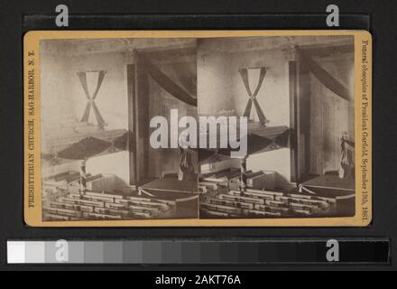 Église presbytérienne, Sag-Harbor (Sag Harbor), N Y enterrement obsèques du président Garfield, Septembre 19th, 1881 vues comprend par S. DeMott, W. T Purviance, E. & H. T. Anthony et d'autres photographes et éditeurs. Une vue est une chaîne stéréo de la moitié. Robert Dennis Collection de vues stéréoscopiques. Titre conçu par cataloger. Point de vue sur l'île Long : enfants jouant dans les vagues ; College Point : Long Island Sound avec voiliers et un Boys' Band ; 37e Régiment à field day, East New York ; résidence épiscopale, ville-jardin ; Hempstead : maisons, et les pommiers en fleurs ; la Jamaïque l'Étang : groupe sur une pelouse, un couple Banque D'Images