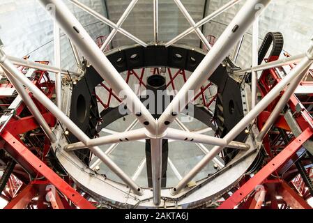 L'impressionnant Gran Telescopio Canarias à l'Observatoire Roque de los Muchachos sur l'île de la Palma, îles Canay. Banque D'Images