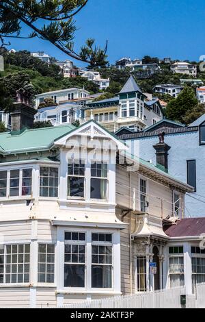 Villas victoriennes et édouardiennes à Oriental Bay, Oriental Parade, Wellington, Nouvelle-Zélande Banque D'Images