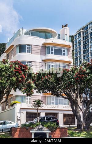 Appartements Anscombe, par Edmund Anscombe 1937, Oriental Parade, Wellington, Nouvelle-Zélande Banque D'Images