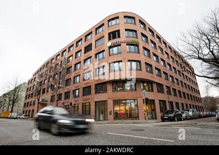 Hambourg, Allemagne. 10 janvier, 2020. Avis du bureau et commercial ouvert Ottensen où le quotidien "Hamburger Morgenpost" a ses bureaux de rédaction. Crédit : Christian Charisius/dpa/Alamy Live News Banque D'Images