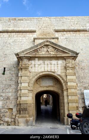 Centre historique de la vieille ville de Mdina - soi-disant ville grecque gate Banque D'Images