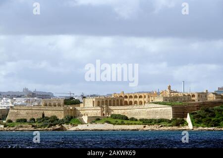 Hafenrundfahrt durch den Grand Harbour - fort Manoel auf Manoel Island Banque D'Images