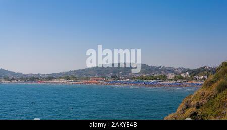 Plage de Misène, Baia, Champs Phlégréens, Golfe de Naples, Campanie, Italie Banque D'Images