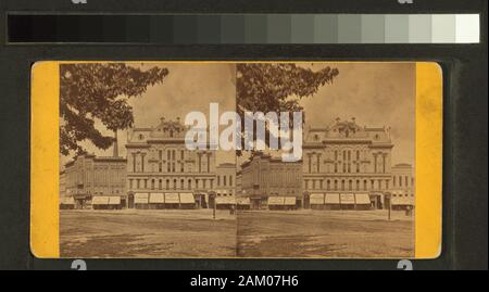 Store fronts avec auvents, Detroit, Michigan Store fronts avec auvents, Detroit, Michigan. ; Store fronts avec auvents, Detroit, Michigan. Banque D'Images