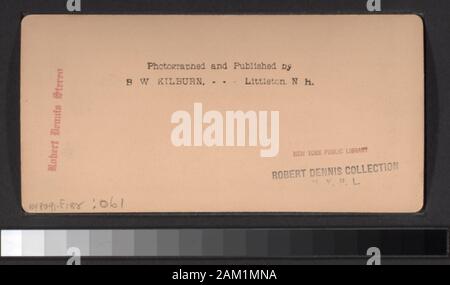 L'ancien temps les pompiers, Grand Centenaire offre une vue par C. Bierstadt, Anthony, William Rau et d'autres photographes et éditeurs. Une seule vue de l'ambassade du Japon visite a une vue de chien dans une cour avec une blanchisserie et une clôture en arrière-plan sur le verso qui est incluse dans le compte ci-dessus. Robert Dennis Collection de vues stéréoscopiques. Titre conçu par cataloger. Vues de défilés et fêtes de la ville de New York : parade pour le câble de l'Atlantique, du Jubilé Le 1 septembre, 1858 ; ambassade du Japon à New York, juin 1860, y compris les bateaux dans port avec drapeaux, escorte militaire, etc. ; Quatrième de juillet cel Banque D'Images