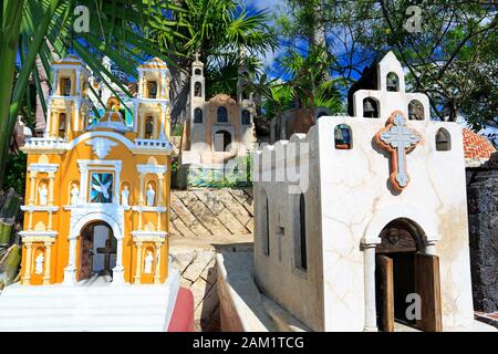 Cimetière traditionnel mexicain, Riviera Maya, Mexique Banque D'Images