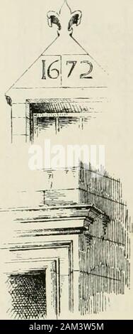 L'architecture domestique et de l'Écosse, du xiie au xviiie siècle le alteredcircumstances . t. L'ancienne porte d'entrée en isneatly, et a une légère corniche abovethe linteau (Fig. 1362). Chaque face de l'housepresents une série de lucarnes indesign semblables à celles observées lors des visites, de l'un d'whichan croquis élargie est donnée portant la date de 1672 (voir Fig. 1362). Il y a une seule face-sundialon la façade sud et une autre à l'angle-fcd. Depuis les titres des terres de Cockburn, weDormer et corniches de porte, fjj-^j que John Lin Banque D'Images