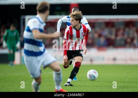 Londres, Royaume-Uni. 11Th Jan, 2020. Mathias Jensen de Brentford au cours de l'EFL Sky Bet match de championnat entre Brentford et Queens Park Rangers à Griffin Park, Londres, Angleterre le 11 janvier 2020. Photo par Salvio Calabrese. Usage éditorial uniquement, licence requise pour un usage commercial. Aucune utilisation de pari, de jeux ou d'un seul club/ligue/dvd publications. Credit : UK Sports Photos Ltd/Alamy Live News Banque D'Images