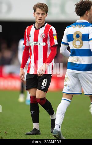 Londres, Royaume-Uni. 11Th Jan, 2020. Mathias Jensen de Brentford au cours de l'EFL Sky Bet match de championnat entre Brentford et Queens Park Rangers à Griffin Park, Londres, Angleterre le 11 janvier 2020. Photo par Salvio Calabrese. Usage éditorial uniquement, licence requise pour un usage commercial. Aucune utilisation de pari, de jeux ou d'un seul club/ligue/dvd publications. Credit : UK Sports Photos Ltd/Alamy Live News Banque D'Images