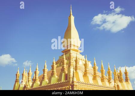 La Pagode d'or à Vientiane au Laos. Pha That Luang temple. Banque D'Images