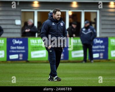 Lee Spalding directeur du club de football Supermarine de Swindon, le sud de premier plan avant le match des pensées au stade Webbswood Swindon Wiltshire Royaume-Uni 11/01/2020 Banque D'Images