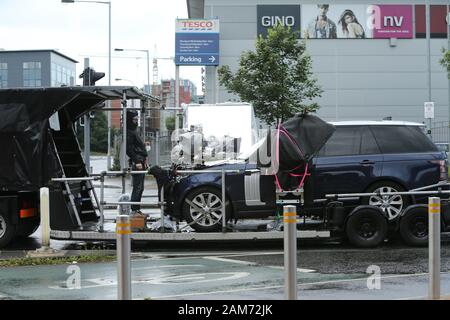 Lumières, caméra, action, UN équipage de cinéma filme une scène alors que sur le remorquage autour de Belfast pour la Marcella d'ITV avec Anna Friel, jeudi 18 juillet 2019. (Photo de Paul McErlane) Banque D'Images