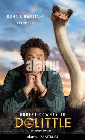 DATE DE SORTIE : Janvier 17, 2020 Title : Doolittle STUDIO : Universal Pictures Réalisateur : Stephen Gaghan RÉSUMÉ : un médecin découvre qu'il peut parler aux animaux. Avec : ROBERT DOWNEY JR. Comme le Dr John Dolittle affiches (crédit Image : © Universal Pictures/photos) Banque D'Images