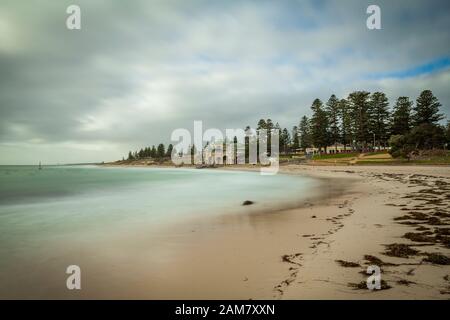 Cottesloe Beach dans la ville de Perth, Australie occidentale. Banque D'Images