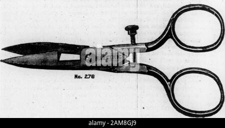 Le Presbytérien De Caroline Du Nord . Prix de détail des fabricants 1,35 $, ou, The ••EJectrtcButton Hole Scissor. Avec vis bleue, entièrement polie, poignée biseautée en forme d'adinet verni. Le finiyer«. J^viande. Prix de vente au détail des fabricants 1,00 $ Ou, The Electric Three Blade Congress Knif^ – un grand an^ deux petits couverts blale, plein poli et gravé, manche en cerf, modèle de congrès. [La coupe trop grande pour l'exposition ici.} Ces produits sont certifiés comme étant de qualité supérieure d'acier et très meilleur workmaBshi Éils portent tous le cachet du fabricant sur eux. J. RHODES BROWN, PRÉSIDENT. Banque D'Images