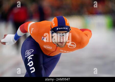 10-01-2020 SCAATSEN: ISU EK AFSTANDEN: Heerenveen Thomas Krol lors des Championnats européens de patinage de vitesse de l'UIP, le 10 janvier 2020 à Heerenveen, Pays-Bas. Photo par SCS/Soenar Chamod Banque D'Images