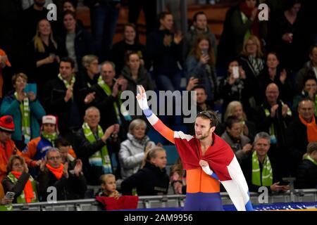 10-01-2020 SCAATSEN: ISU EK AFSTANDEN: Heerenveen Thomas Krol lors des Championnats européens de patinage de vitesse de l'UIP, le 10 janvier 2020 à Heerenveen, Pays-Bas. Photo par SCS/Soenar Chamod Banque D'Images